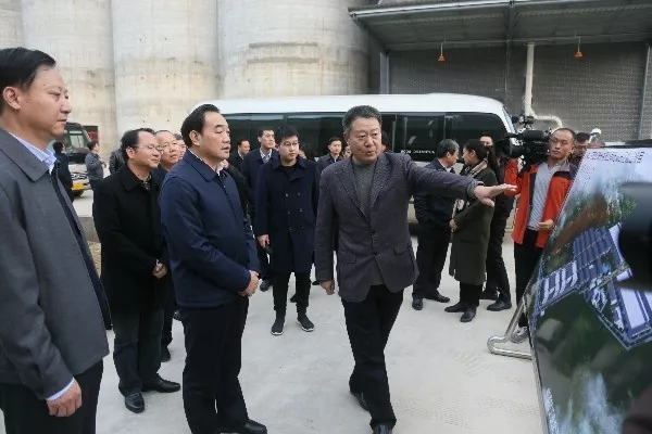 1598923959122743.jpg 徐州市委參觀.webp.jpg